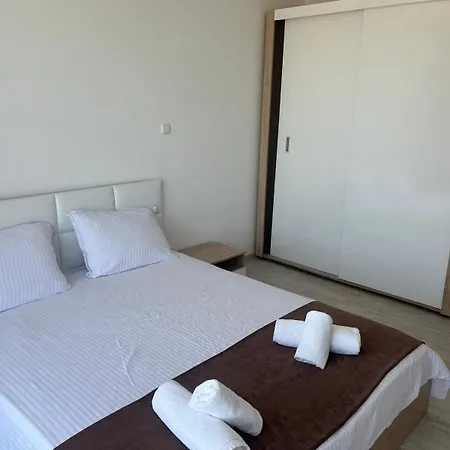 Apartman за гости сузи *